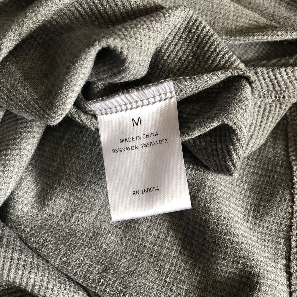 Fate + Fortune Gray Long-Sleeve Front Knot Top - Picture 3 of 4